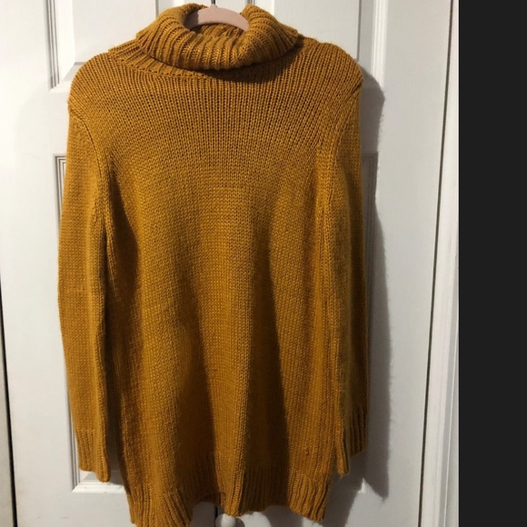 Forever 21 Sweaters - Forever 21 tunic sweater